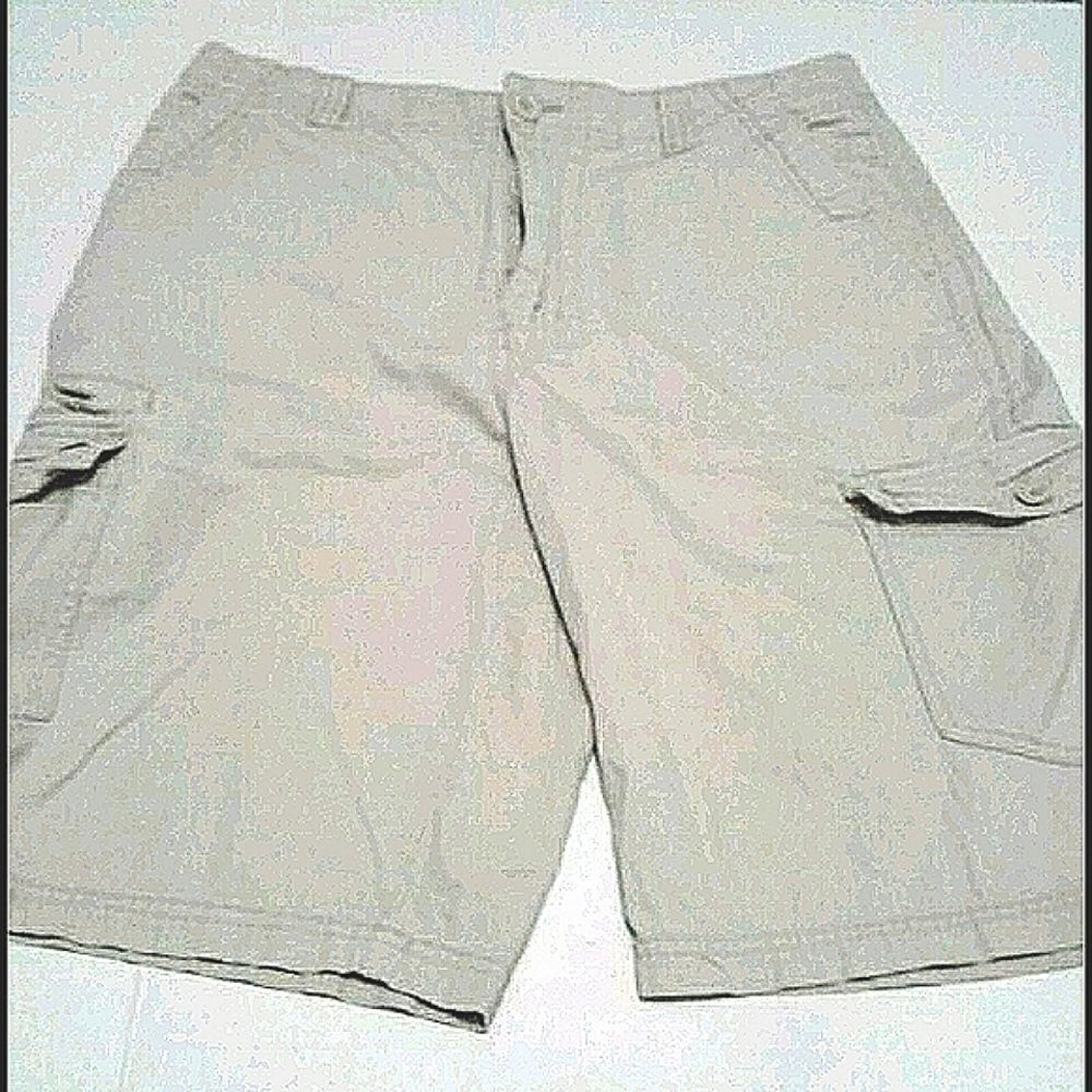 Beverly Hills Polo Club Cream Lo Outdoor Boardwalk Cargo Shorts 30